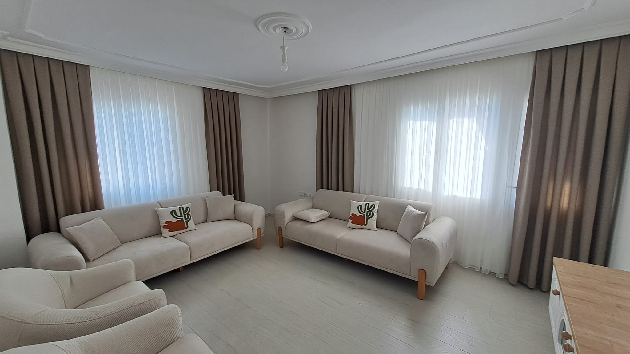 WhatsApp Image 2025 10 23 at 15.25.52